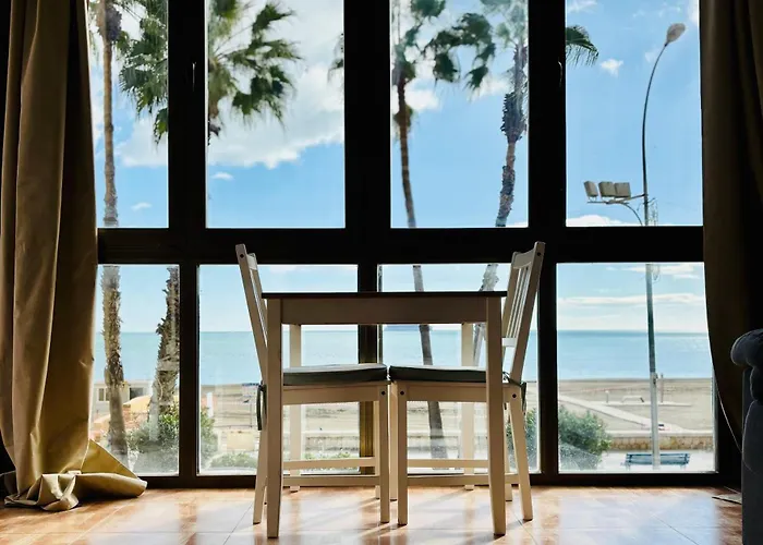 Malagueta Beachfront Apartment